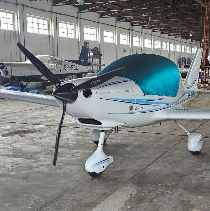 CS E-Props Glorieuse diameter 175 cm / 68,8 inch on TL Ultralight Sting S4 Rotax 912S